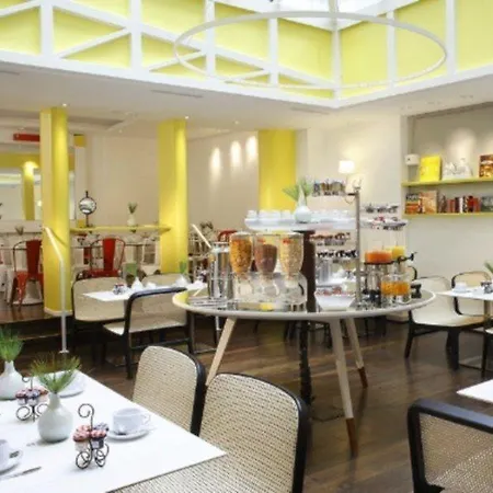 阿斯托亚阿斯托特尔酒店 酒店